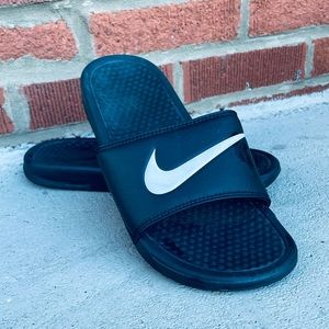 Nike slides